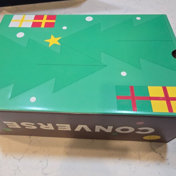 Converse Chuck 70 Hi Christmas 'Gingerbread & Knit Sock' Red A12454C MENS SZ 12 - Picture 10 of 16